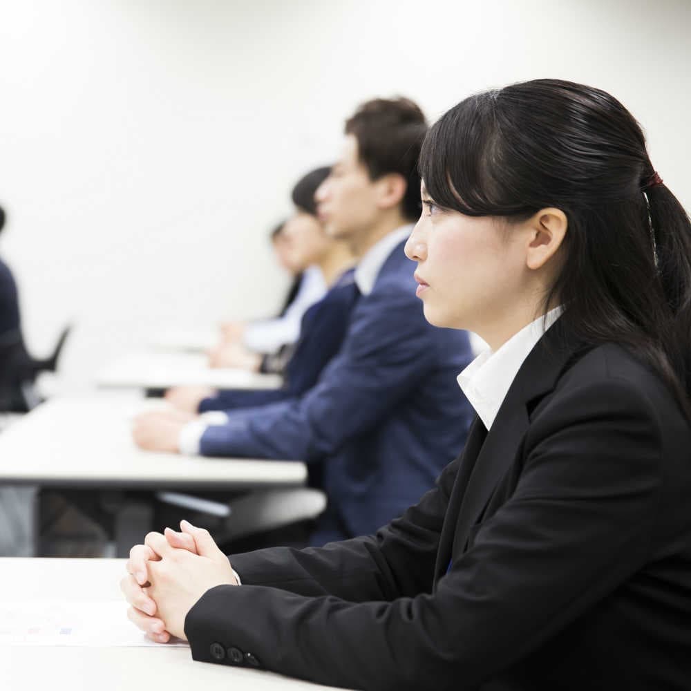 ツアーコンダクター説明会参加者女性