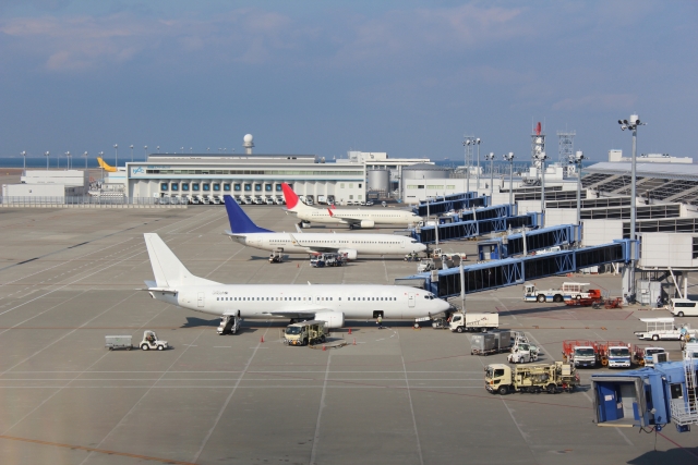 駐機場での航空機風景